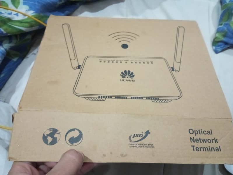 Huawei Optical Network Terminal (ONT) device 6