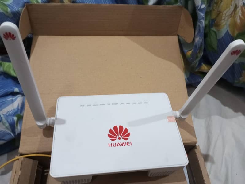 Huawei Optical Network Terminal (ONT) device 9