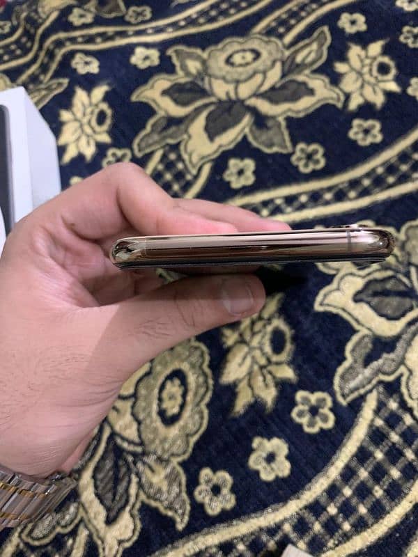 iPhone XS Max- Dual Sim PTA Approved 3