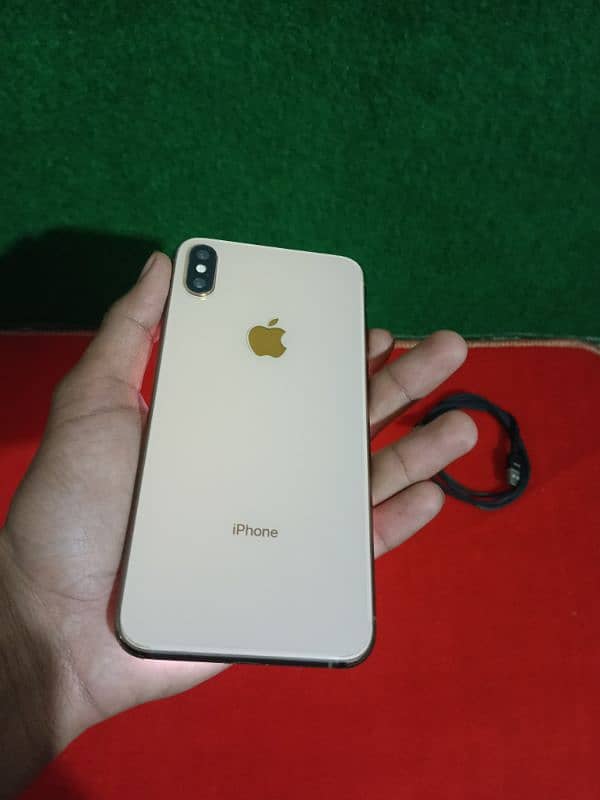 iPhone XSMAX 256 GB PTA 6