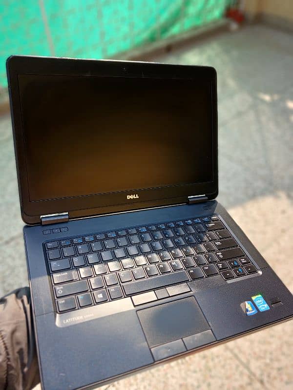 Dell Latitude E5440 i7 4th Gen 0