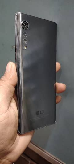 LG