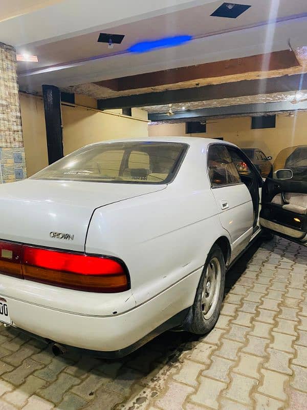 Toyota Crown 1994 4