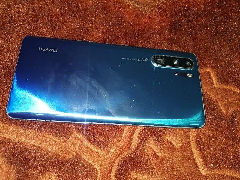 p30 pro urgent sale rate final hy 1