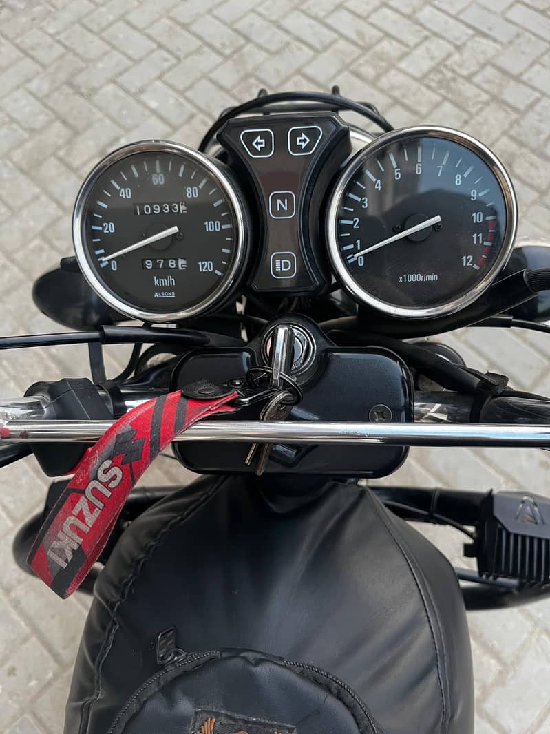 Suzuki GS 150 SE 2022 3