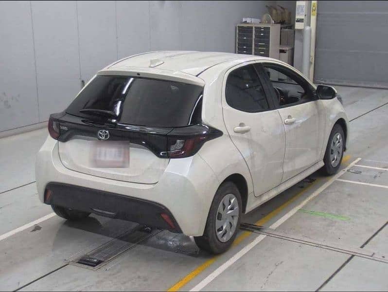 Toyota Yaris 2021 Hatchback 1