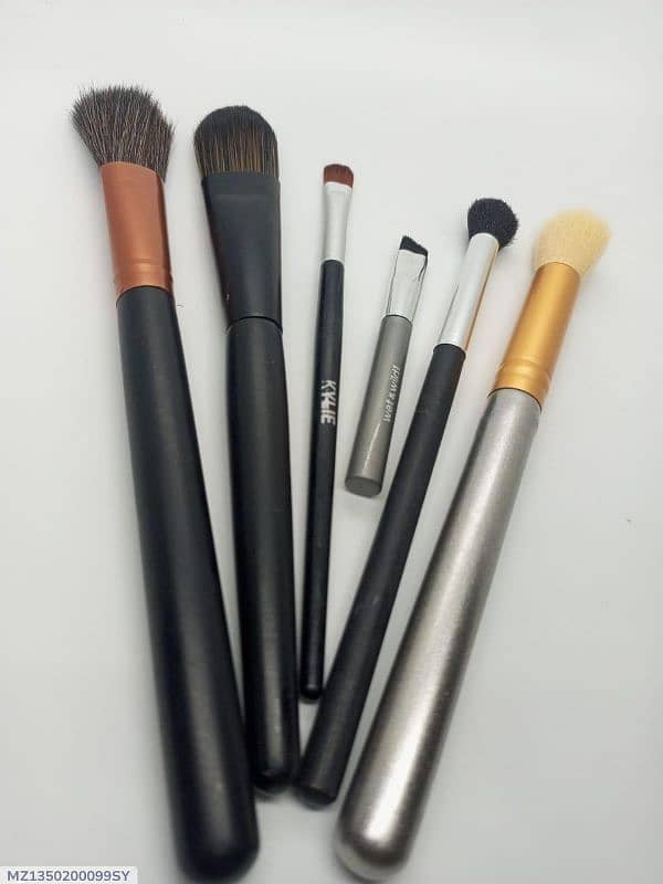 eye makeup brushes 1