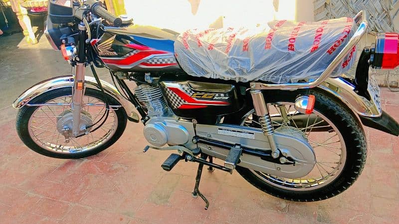 Honda 125 23/24 MODEL 5