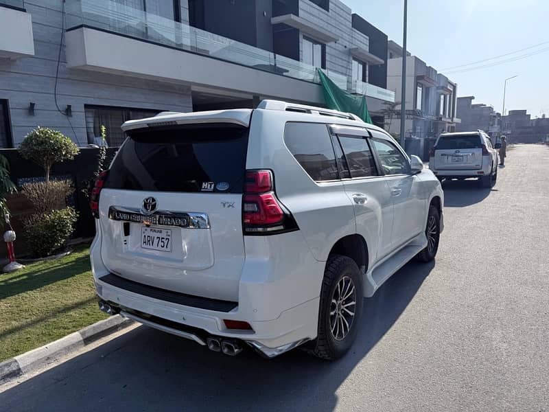 Toyota Prado 2018 TX 2.7 Limited Edition 10