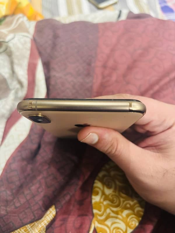 Iphone XS Max 64Gb PTA Approved 1