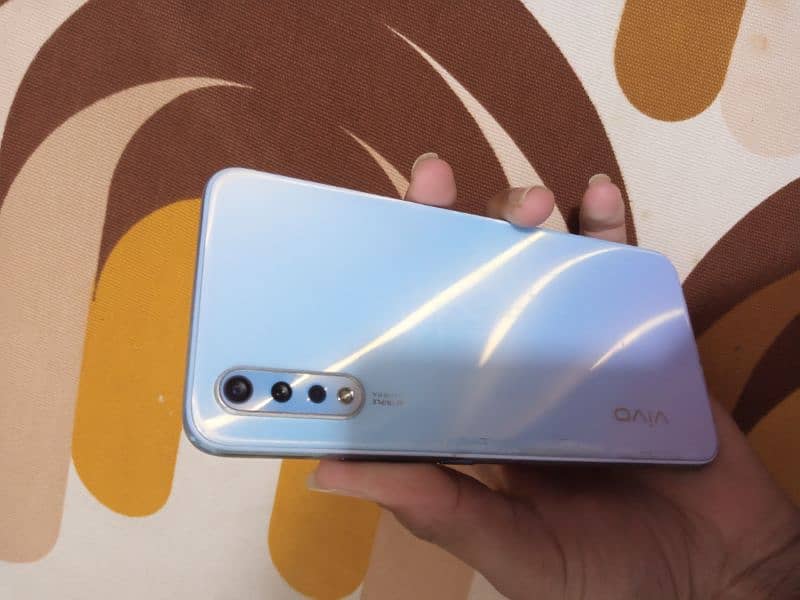 vivo s1 4gb 128gb with complete box 9