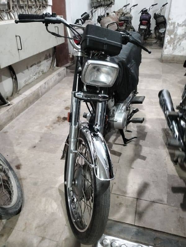 Honda 125 4