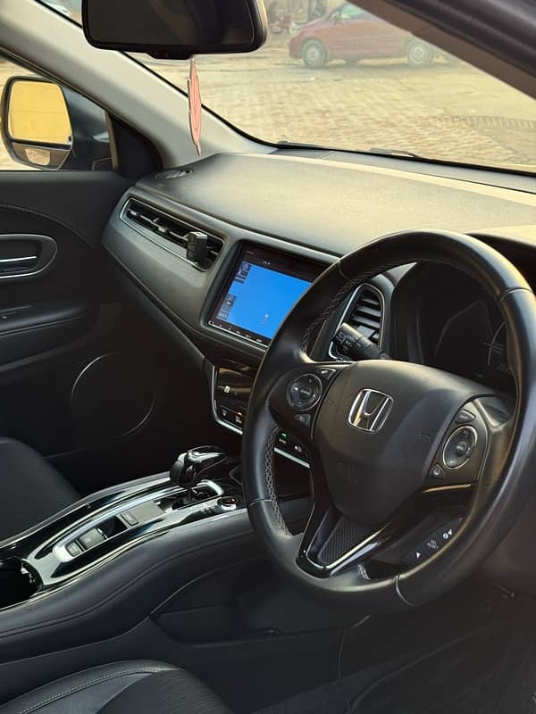 Honda Vezel Z Honda Sensing 2020/2024 8