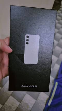 samsung galaxy S24 FE box open brand new