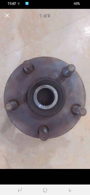 Corolla Xli 2013 jeniune wheel hub 0