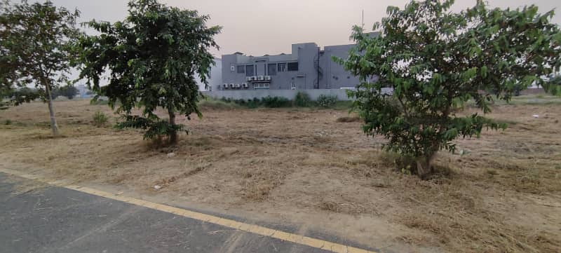 1 Kanal Residential Plot for Sale in DHA Phase 5, M Block | Prime Investment Opportunity!" 0