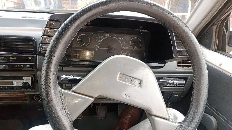 Suzuki Khyber 1989 4