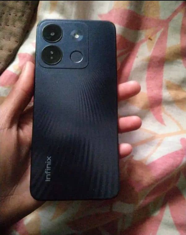 infinix smart 7 4/64gb official pta approved new condition 1