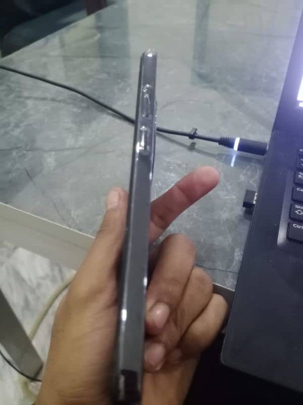 Oppo Reno 12F 1