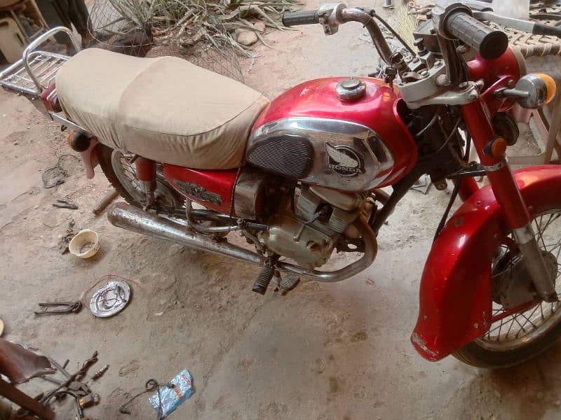 HONDA 200 1979 3