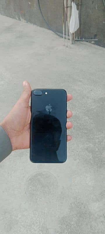 7 plus 128 gb water pack 72 battery health ha non pta ha need cash 5