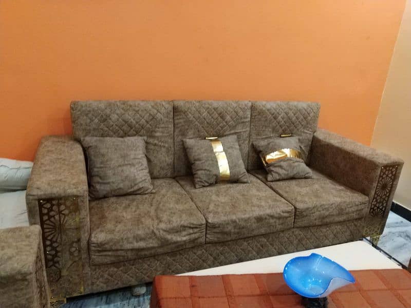 5 Seater full cushion sofa set with center table 3