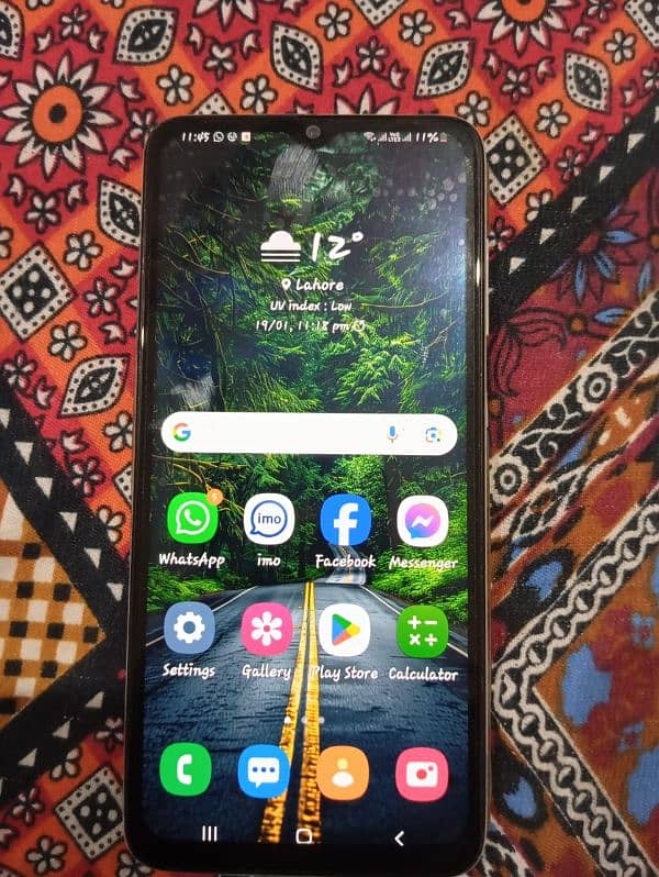 very good Condition bilkul ok hy 6gb/128gb 03004999415 2