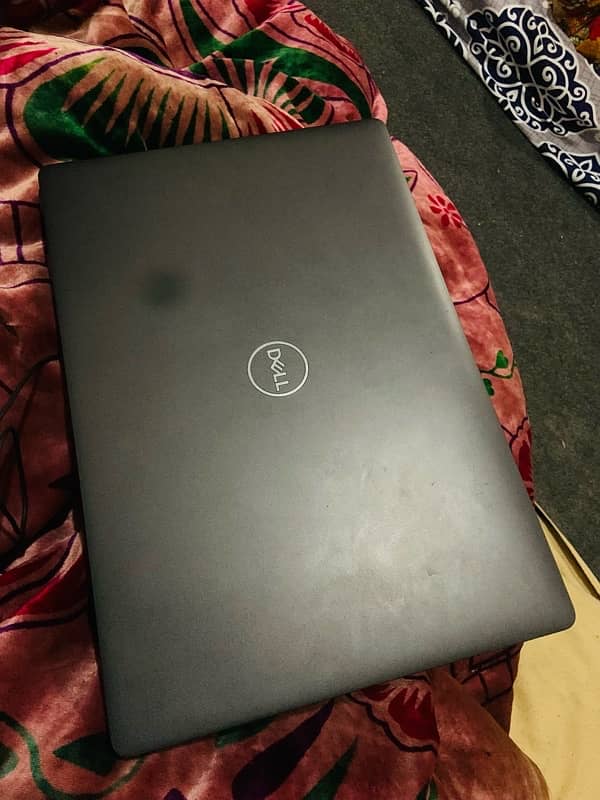 Dell Latitude 5300 3