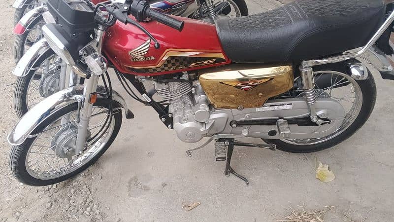 BIKE FOR SALE HONDA CG 125 SELF START 1