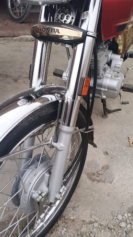 BIKE FOR SALE HONDA CG 125 SELF START 4