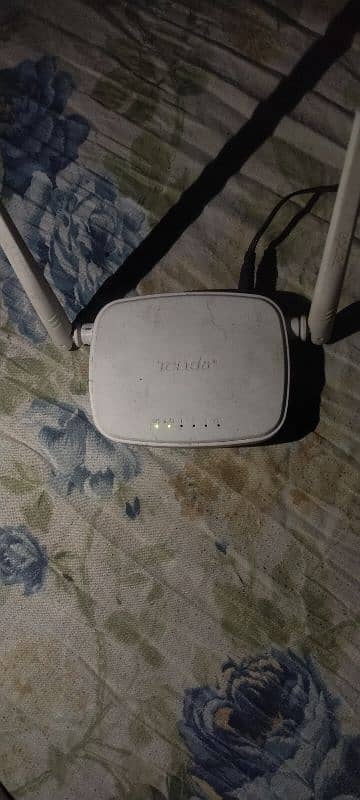 wifi tenda router 1