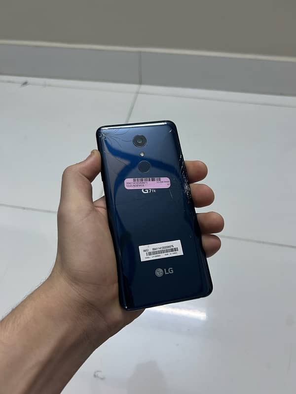 LG G7 Fit 0