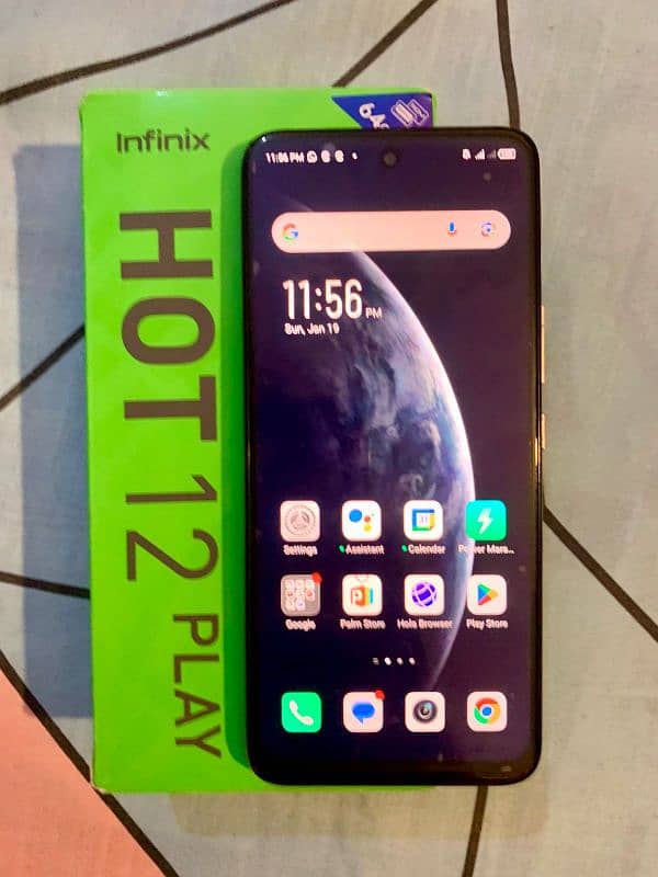 Infinix HOT 12 Play GOLD 1