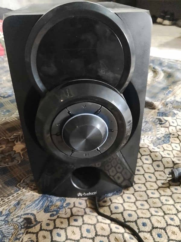 audionic mega 100 woofer 3