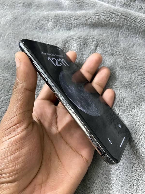 Iphone X Non PTA 4