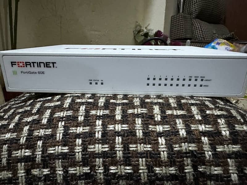 firewall fortinet 60E 2