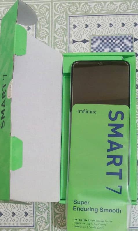 HI EVERYONE I'M SELLING MY SMART PHONE INFINIX SMART 7.4 / 64. 3