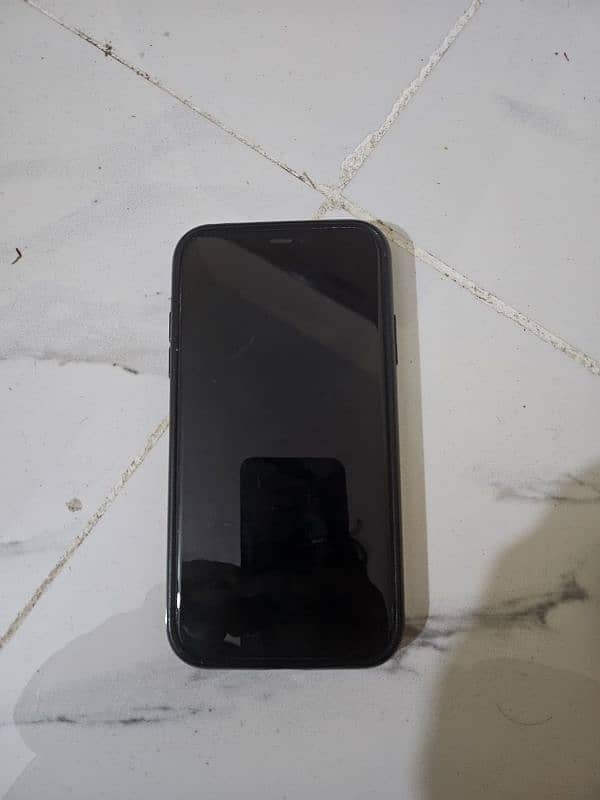 iphone 11 PTA approved in low price 2