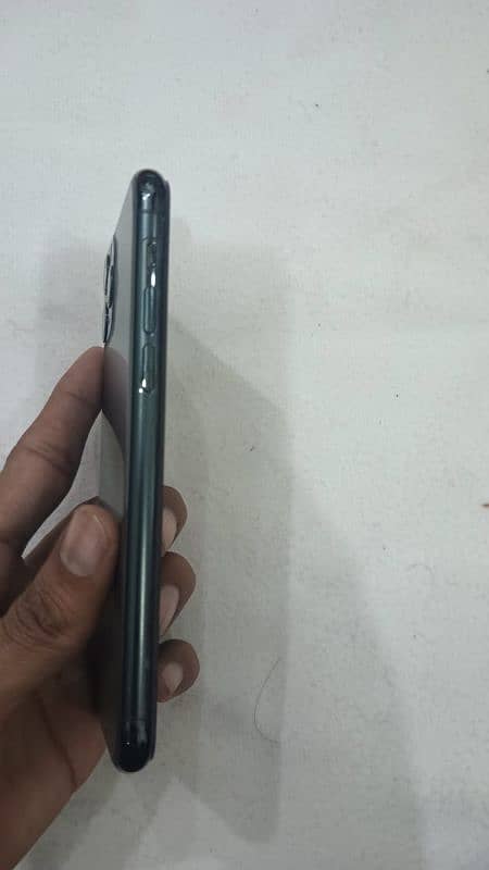 iphone 11 pro Non PTA gOod condition 4