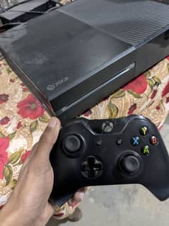 xbox one 500gb with wireless controller