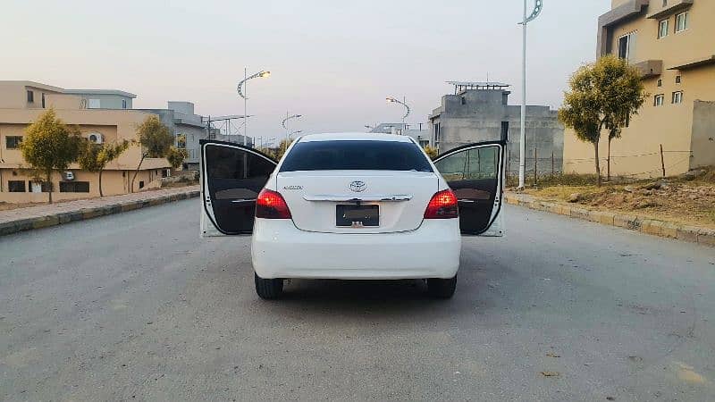 Toyota Belta 2013 Registered / 2008 Model 1