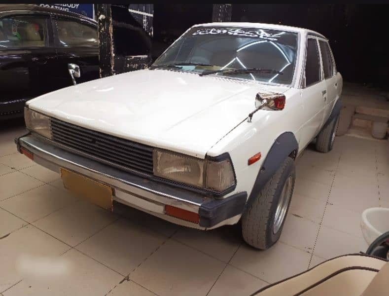 Toyota Corolla 1982 4