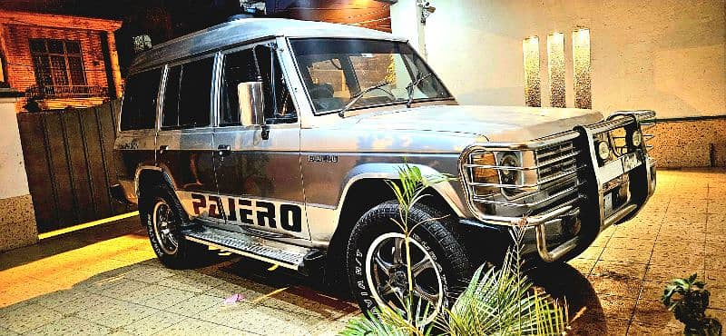 Mitsubishi Pajero 1987 excellemt conditon ( 0-3-1-6-6-6-7-5-5-5-8) 7