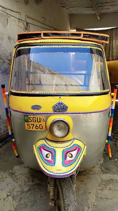 Rozgar cng 6 seter Rikshaw 4