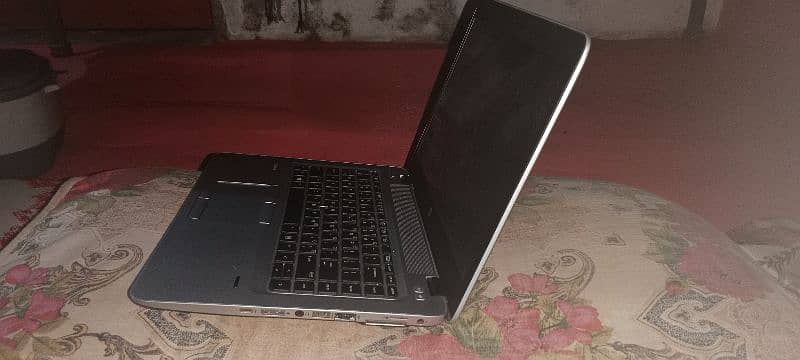 HP Elite Book i7 8 GB RAM , 64bit operating system 2