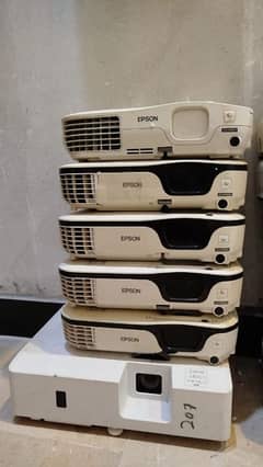 WE HAVE ALL KINDS OF PROJECTORS AVAILBLE IN DUBAI IMPORT 03152965654