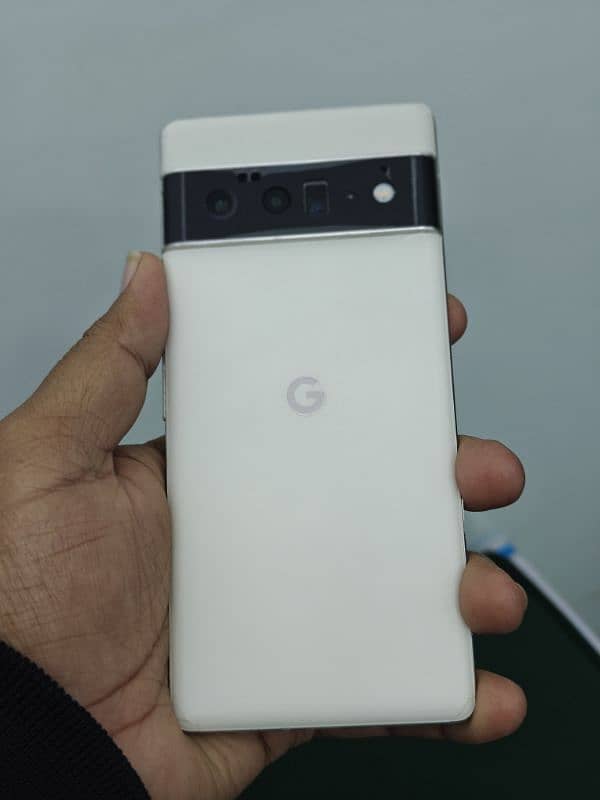 Google pixel 6 pro 12/128 urgent sale 4