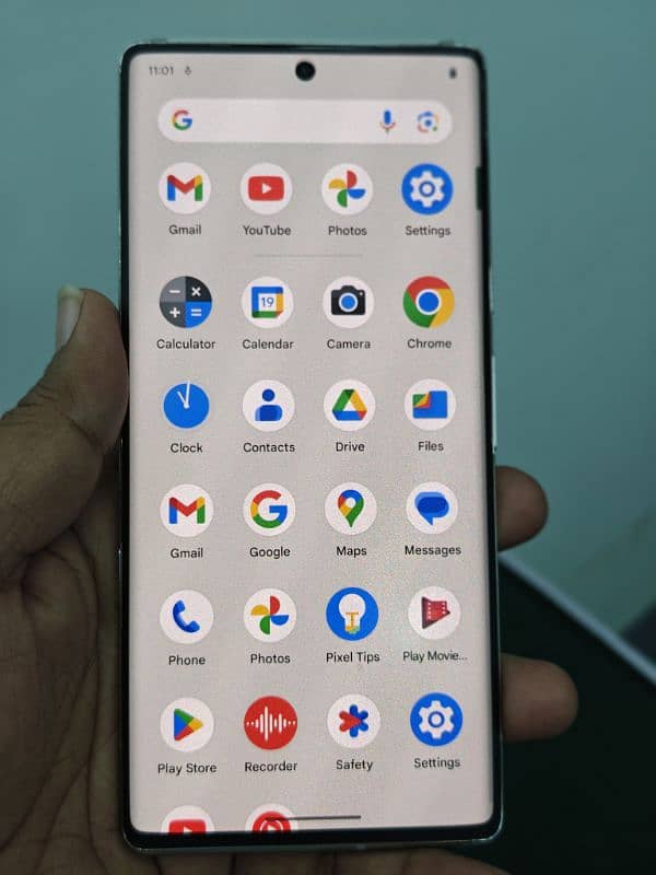 Google pixel 6 pro 12/128 urgent sale 5