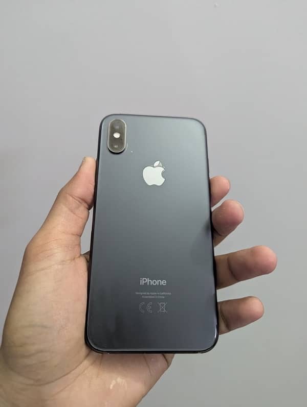 iphone xs 256gb approved with box 4