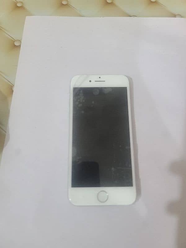 iphone 7 128gb pta.                (x,11,12,13,14,15,7,6,8) 2